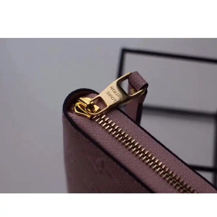 Fashionrep LV 19B570197 Bags 0821